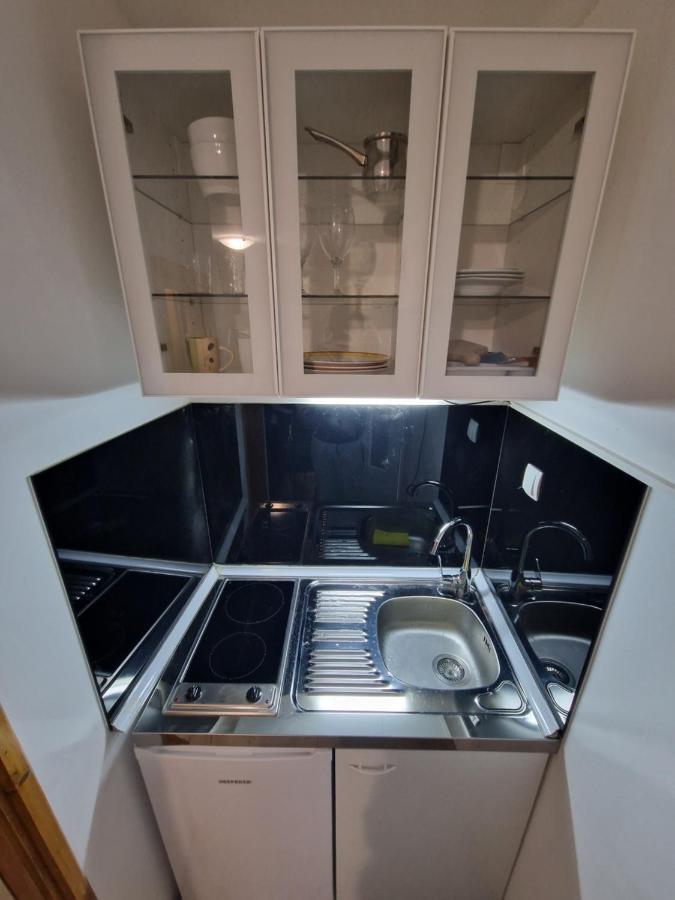 Mini - Water Sports Equipment Apartament